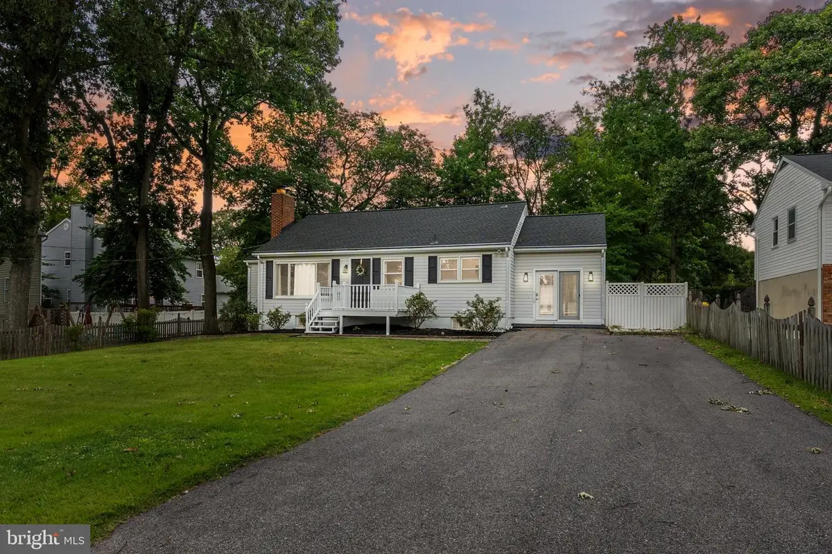 866 Chestnut Tree Dr, Annapolis, MD 21409 - #1