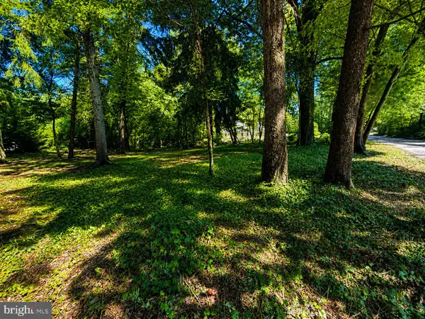 389 Avondale Circle, SEVERNA PARK, MD 21146