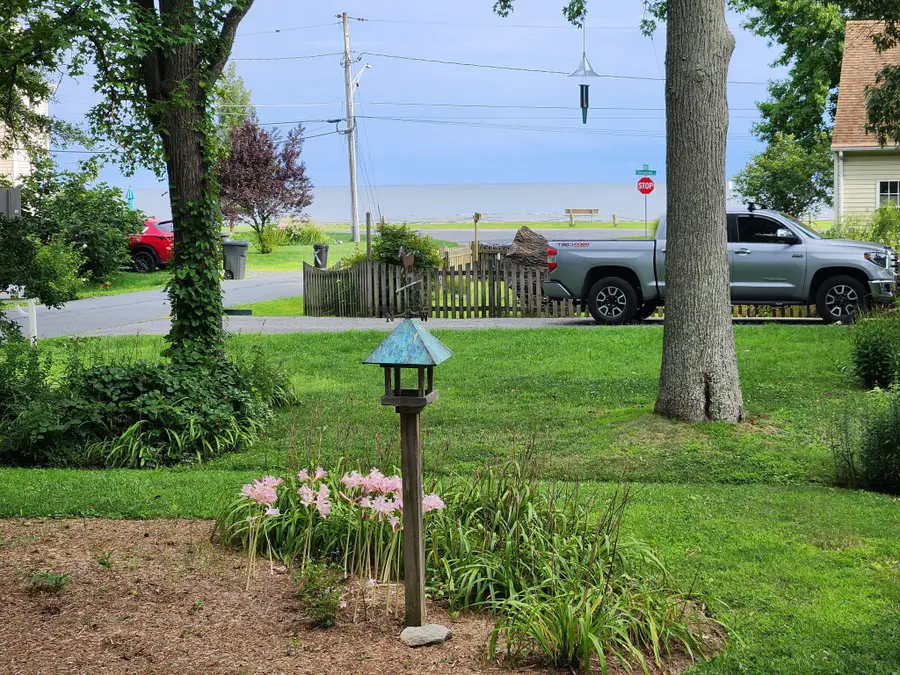 5634 Dartmouth St, Churchton, MD 20733 - #3