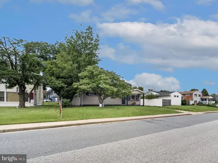 504 Hamlen Rd, Glen Burnie, MD 21061 - #3