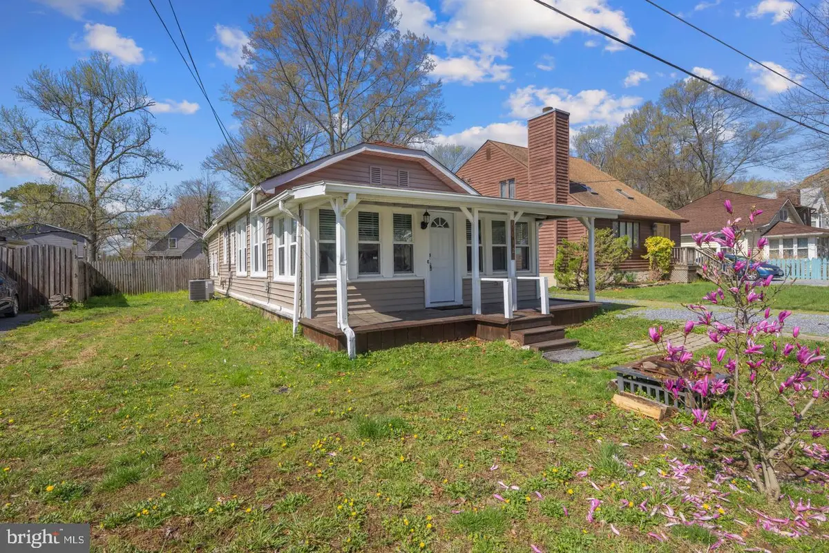 5612 Essex St, Churchton, MD 20733 - #1