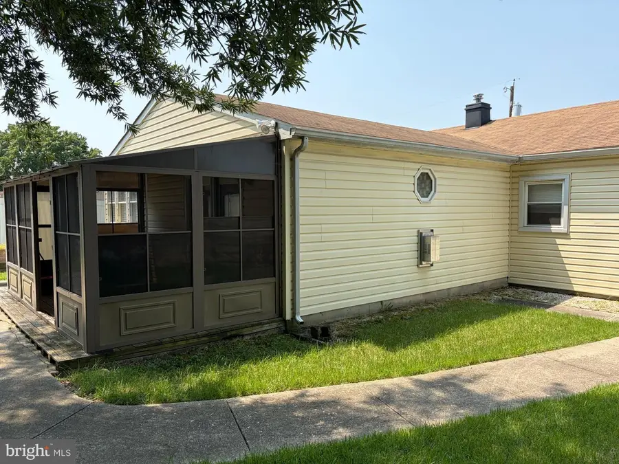 105 Garrett Rd, Glen Burnie, MD 21060 - #2