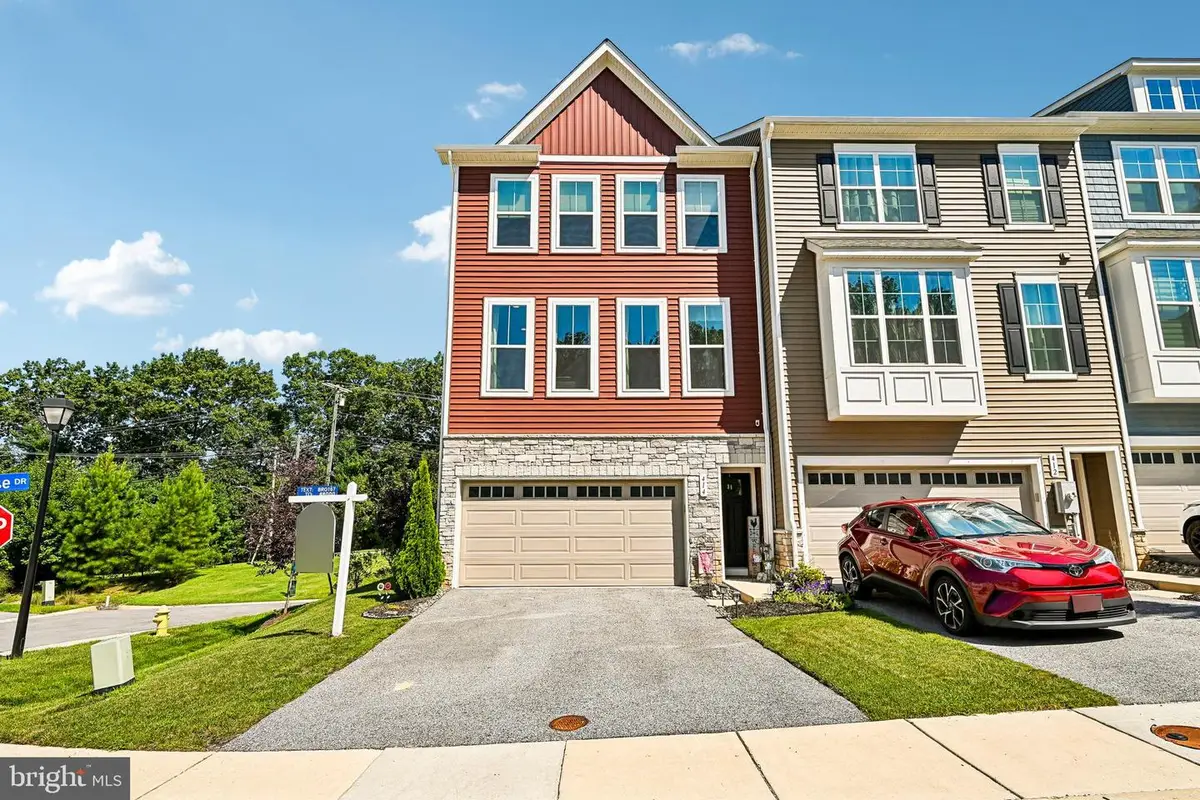 414 Valeview Ln, Millersville, MD 21108 - #1