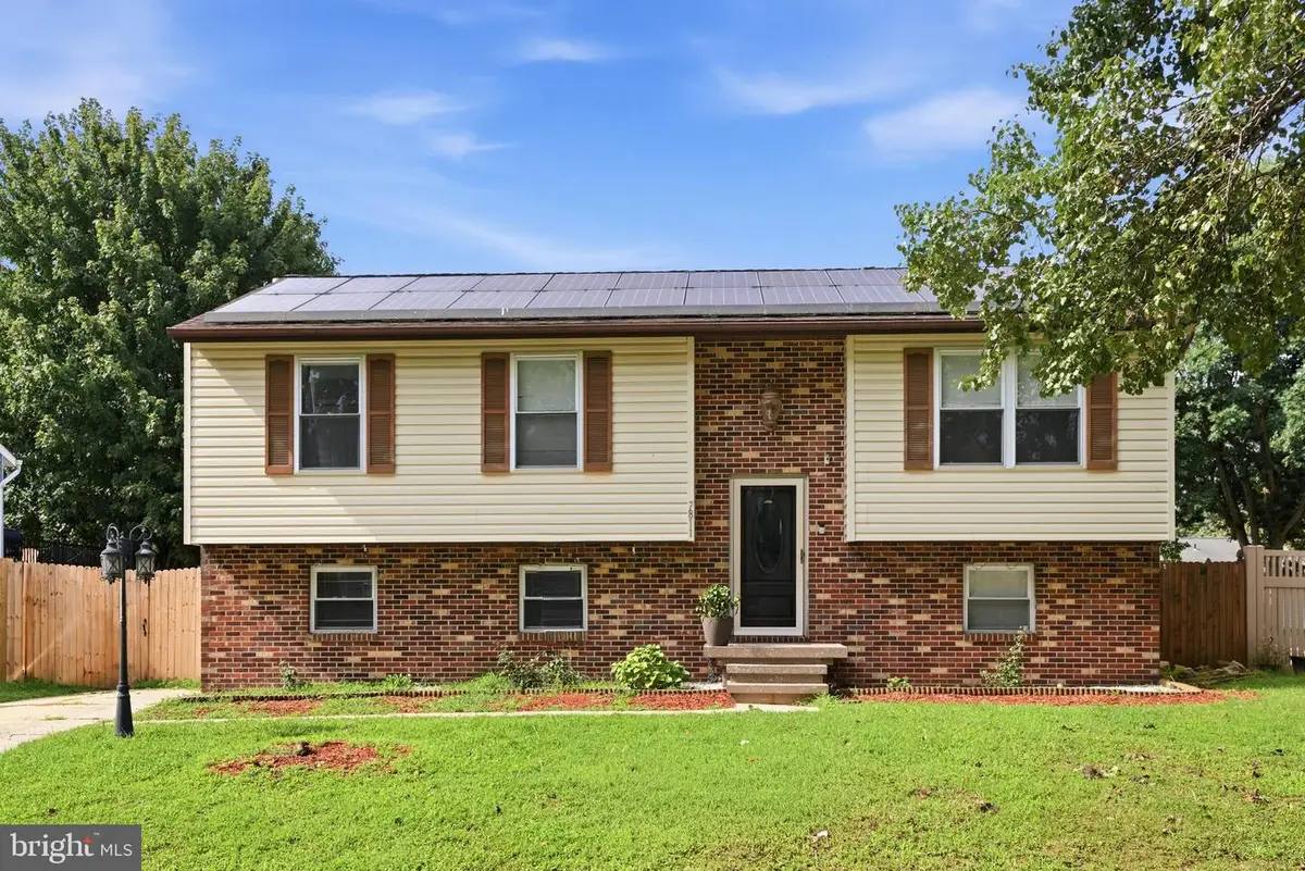 7811 Stafford Hill Ct, Glen Burnie, MD 21061 - #1
