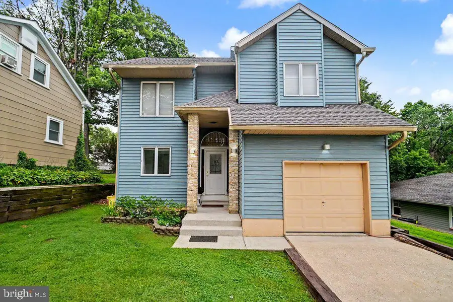 209 6th Ave, Brooklyn Park, MD 21225 - #3
