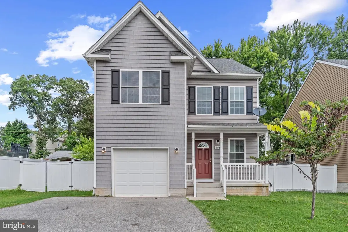 808 204th St, Pasadena, MD 21122 - #1