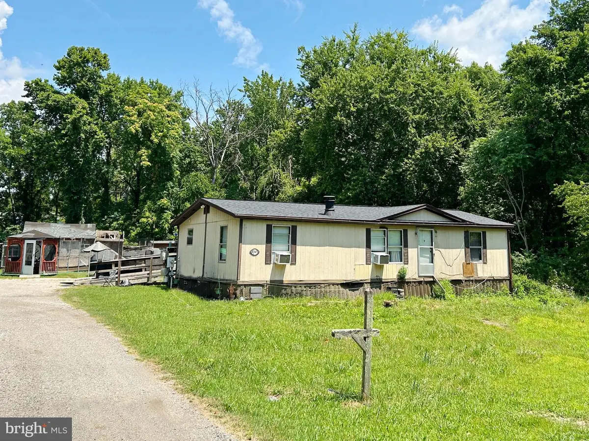 8045 Solley Rd, Glen Burnie, MD 21060 - #1