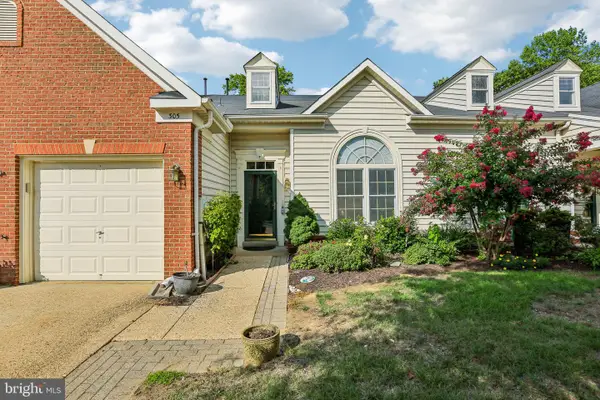 305 Colony Point Pl, EDGEWATER, MD 21037