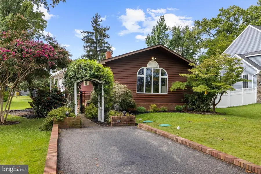 1689 Twickenham Rd, Pasadena, MD 21122 - #3