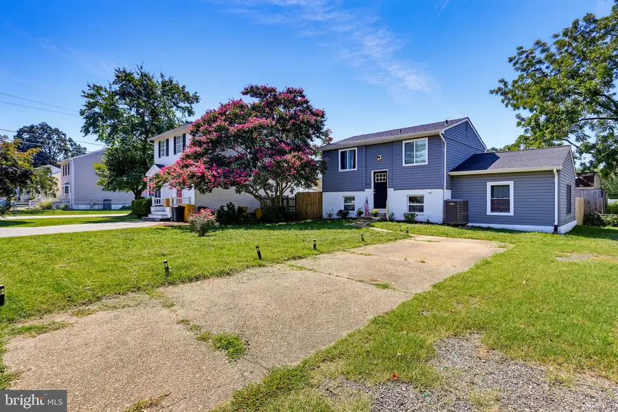 7824 Catherine Ave, Pasadena, MD 21122 - #3