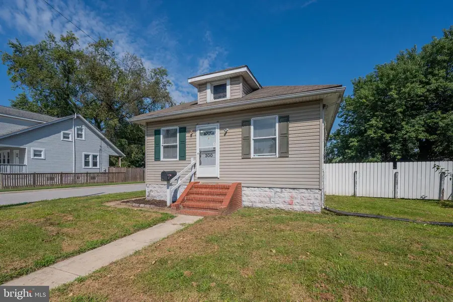 300 Doris Ave, Brooklyn, MD 21225 - #2