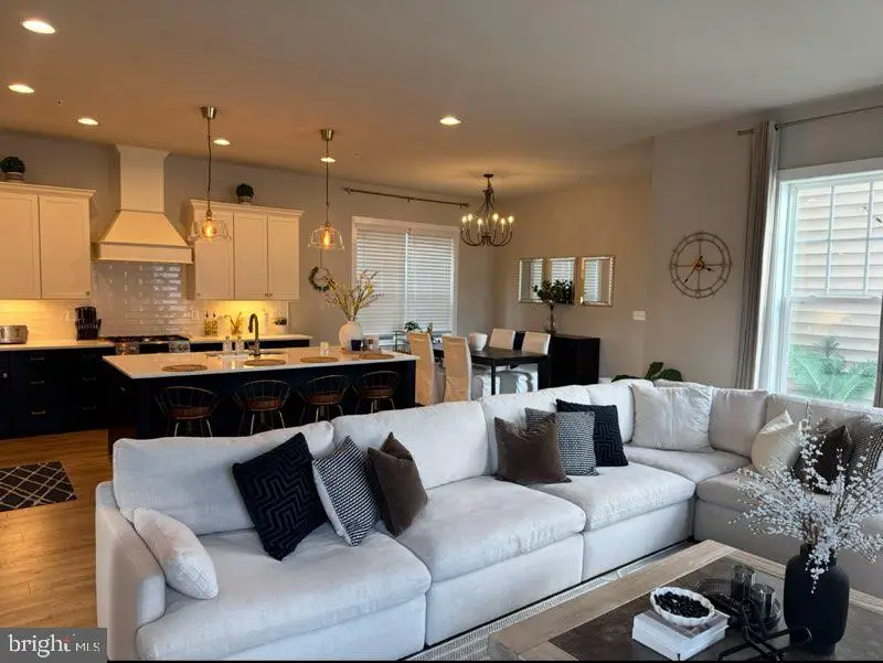 1502 Sandbar Willow Dr, Odenton, MD 21113 - #2