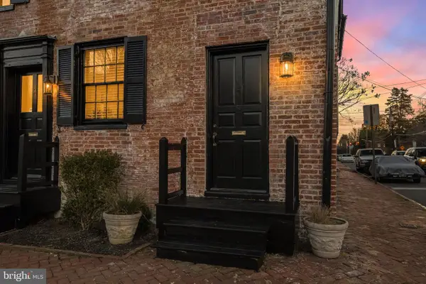 31 College Ave, ANNAPOLIS, MD 21401