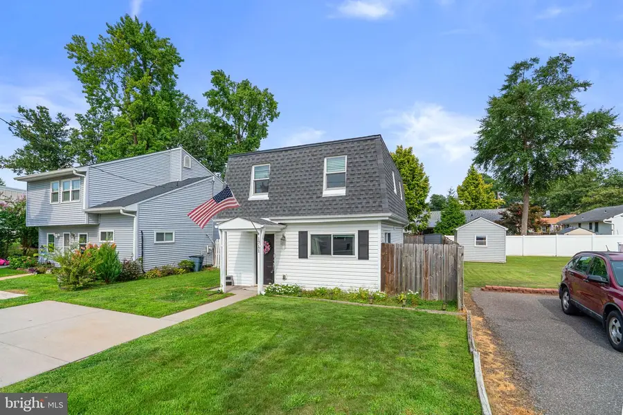 1711 Elkridge Dr, Edgewater, MD 21037 - #3