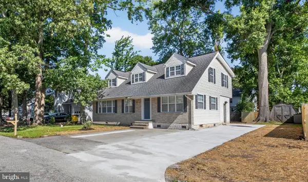 1194 Oak Ave, SHADY SIDE, MD 20764