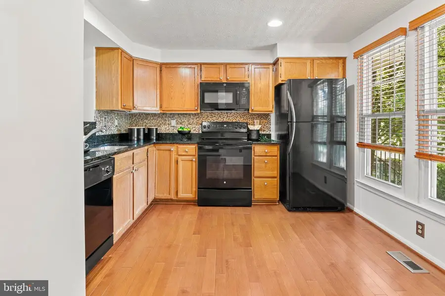 2453 Bolton Ln, Crofton, MD 21114 - #3