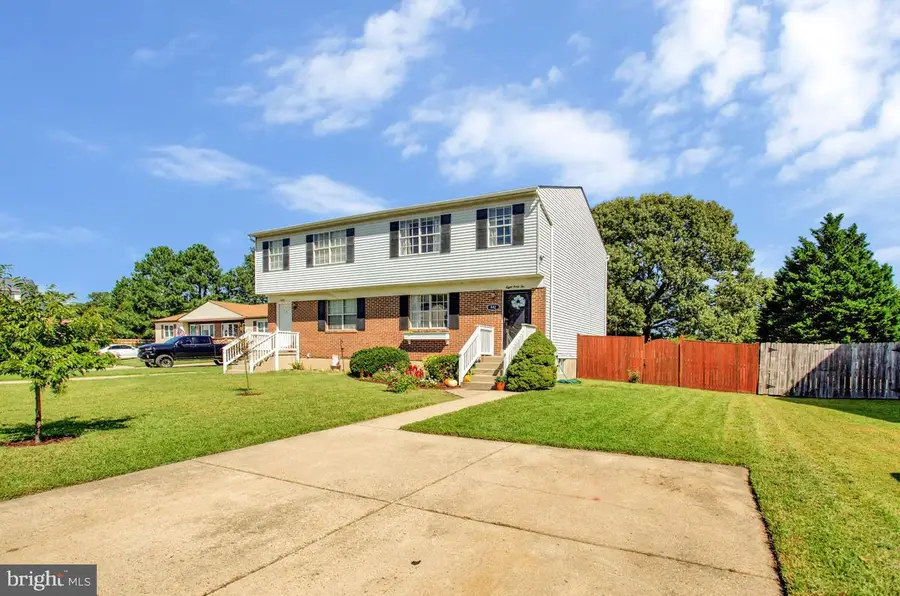 842 Turf Valley Dr, Pasadena, MD 21122 - #3
