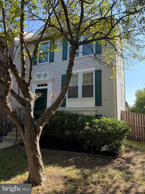 899 Chestnut Cove Dr, CHESTNUT HILL COVE, MD 21226