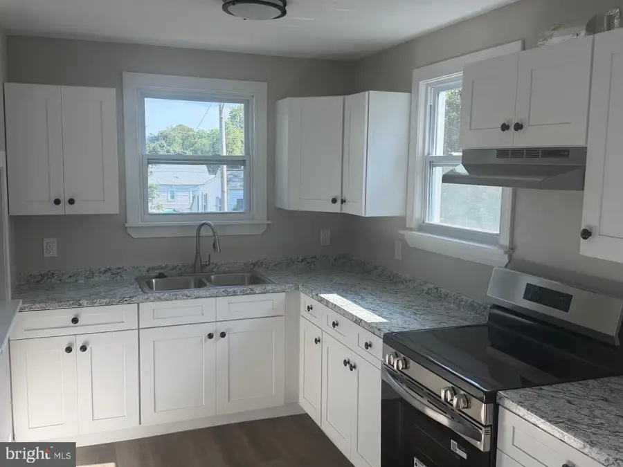 282 Stanley Ter, Brooklyn, MD 21225 - #3