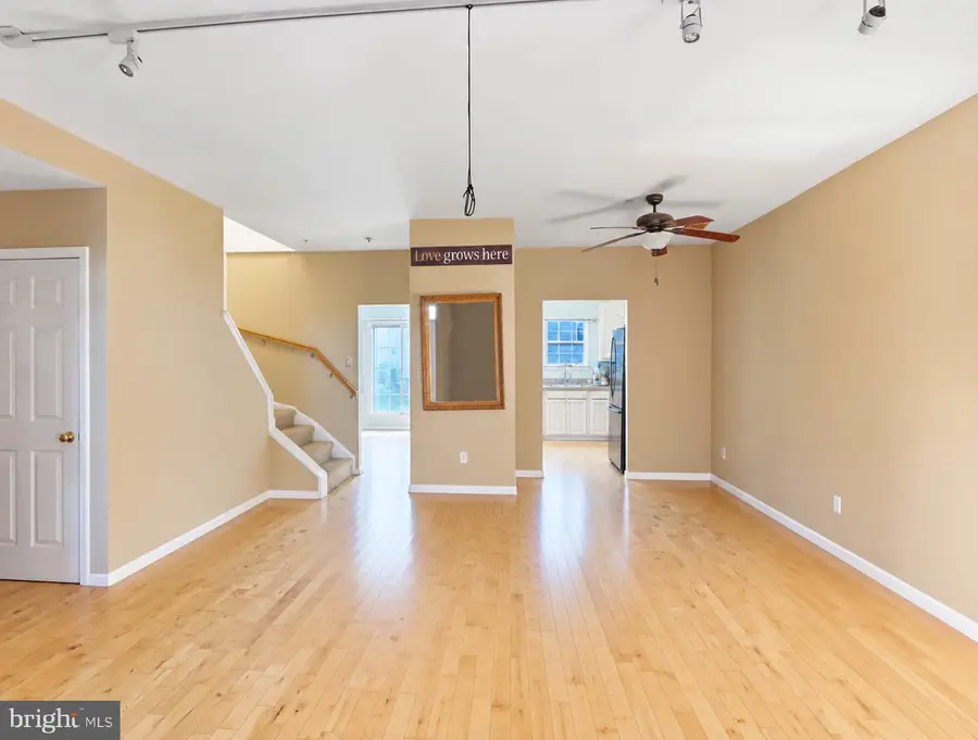 1130 Wickford Ct, Crofton, MD 21114 - #3