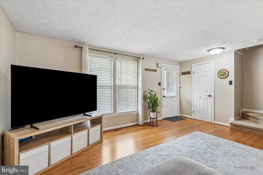 575 Melissa Ct, Arnold, MD 21012 - #3