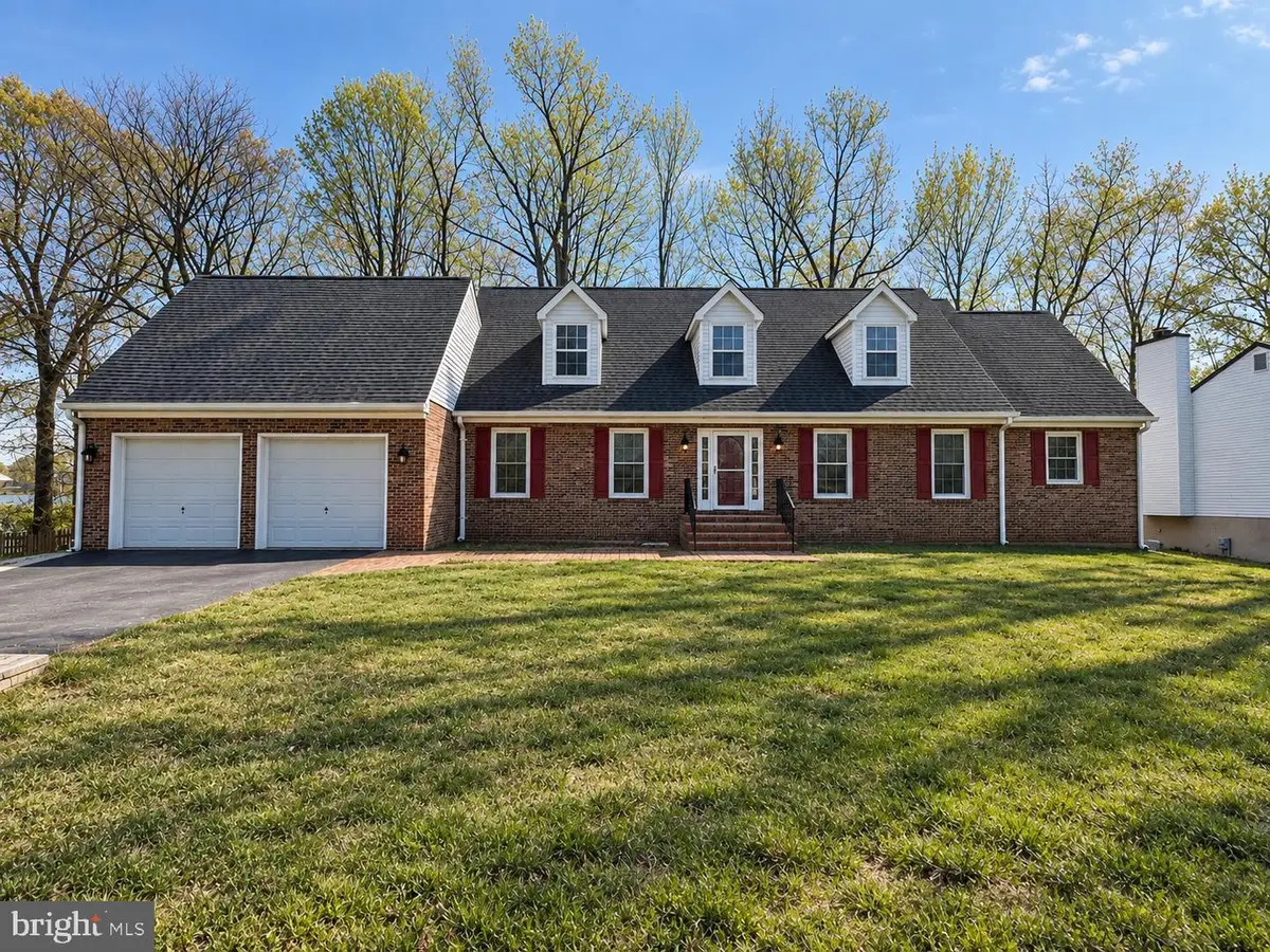 5629 Gunner Run Rd, Churchton, MD 20733 - #1