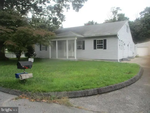 22 Luke Dr, Pasadena, MD 21122 - #1