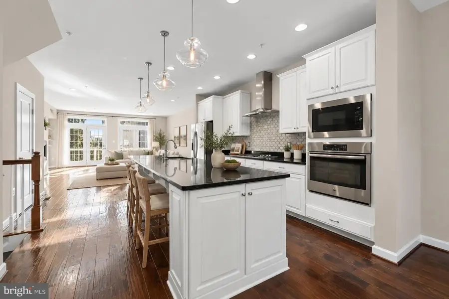 7704 Duncannon Ln, Hanover, MD 21076 - #2
