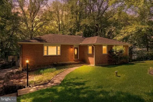 871 Shore Acres Rd, ARNOLD, MD 21012