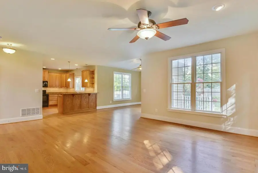 650 Florida Pl, Gambrills, MD 21054 - #3