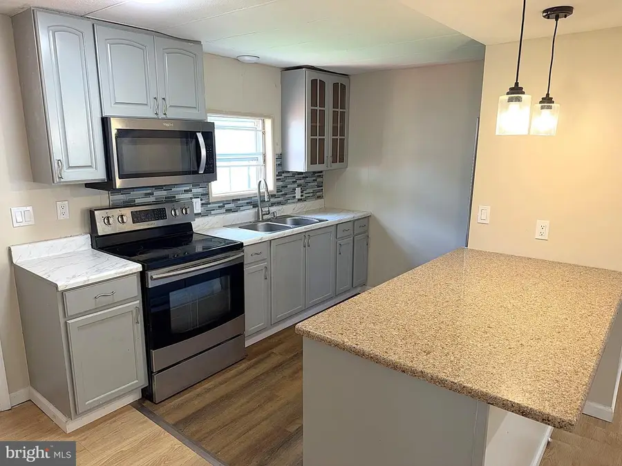 288 Rips Dr, Lothian, MD 20711 - #3