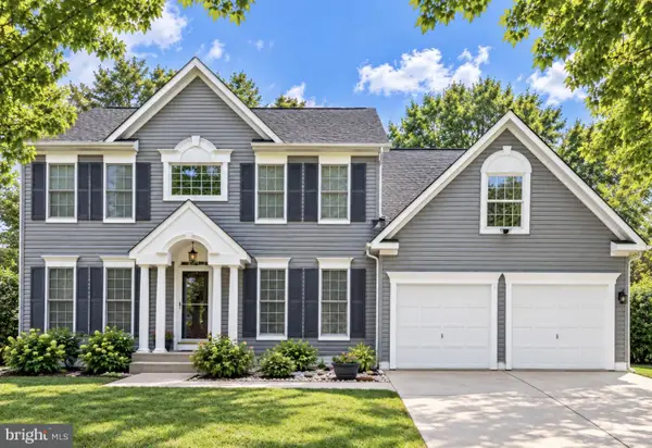 8016 Moss Bank Dr, LAUREL, MD 20724