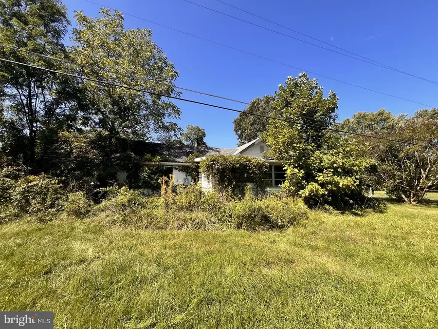 511 North Dr, Tracys Landing, MD 20779 - #2