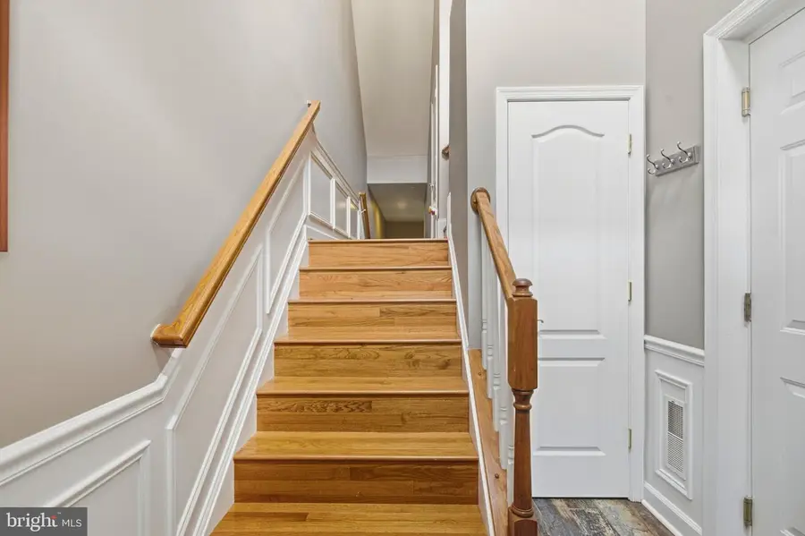 463 Penwood Dr, Edgewater, MD 21037 - #2