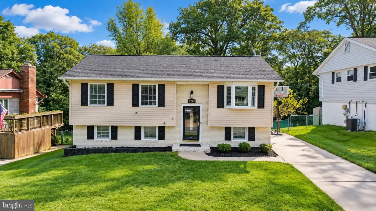 8245 Lethbridge Rd, Millersville, MD 21108 - #1