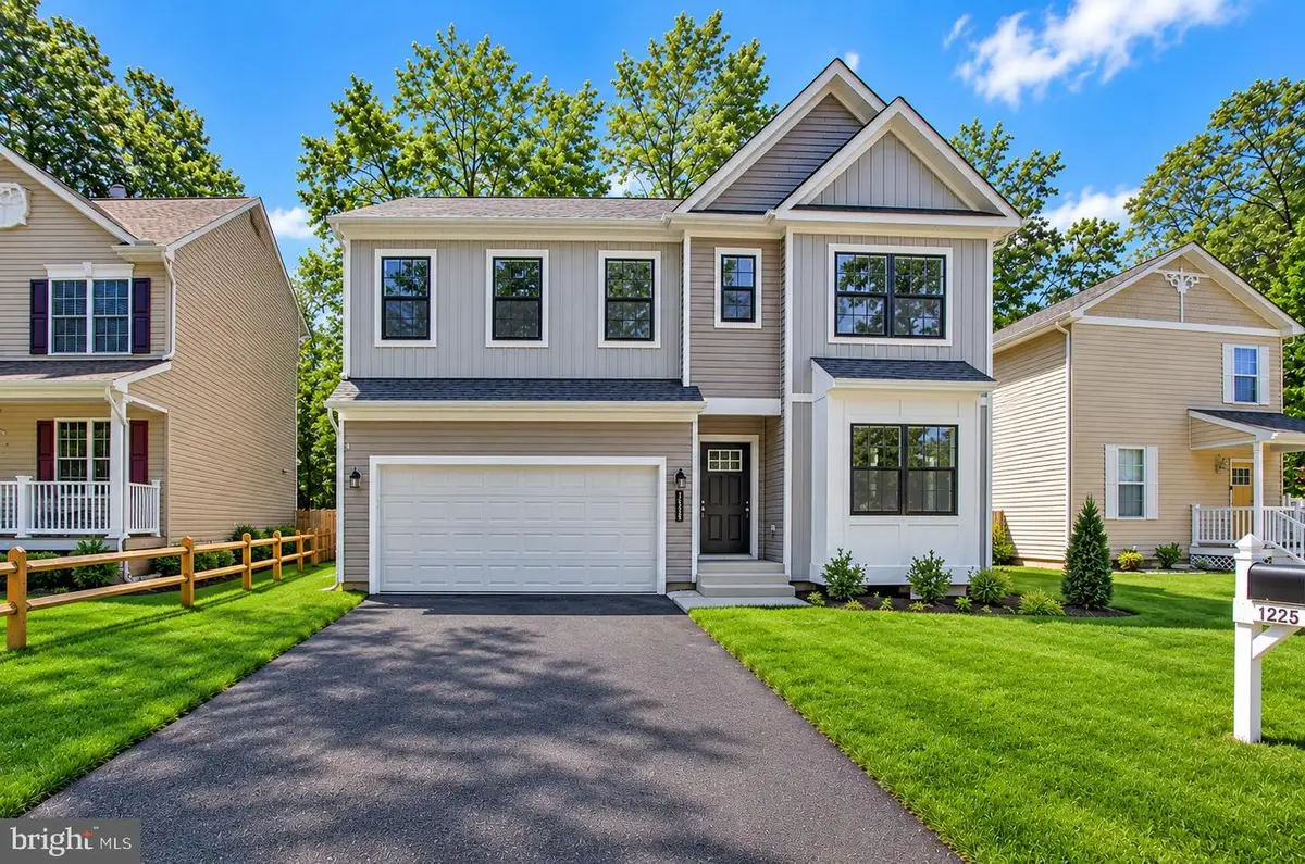 1225 Juniper St, Shady Side, MD 20764 - #1