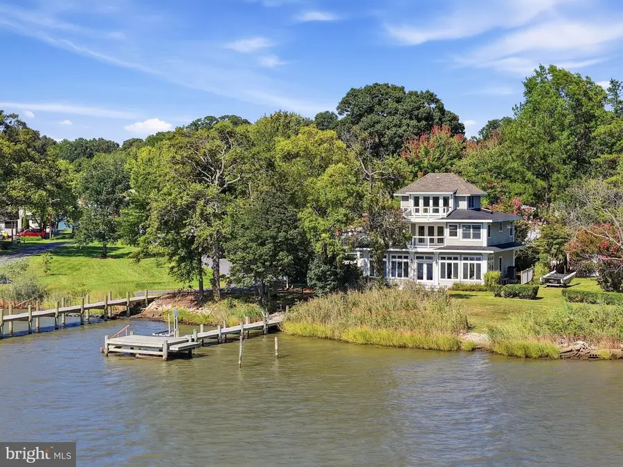 5739 Shore Dr, Churchton, MD 20733 - #2