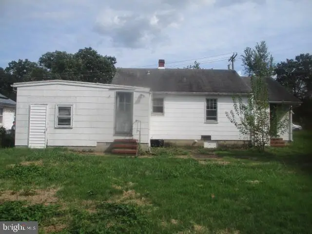 404 Maple Ln Nw, Glen Burnie, MD 21061 - #2