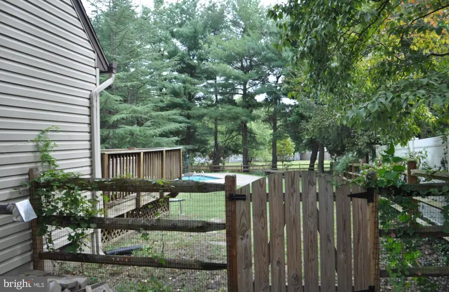 7905 Elberta Dr, Severn, MD 21144 - #3