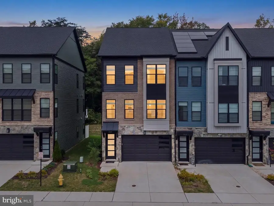 320 Alluvium Dr, Laurel, MD 20724 - #2