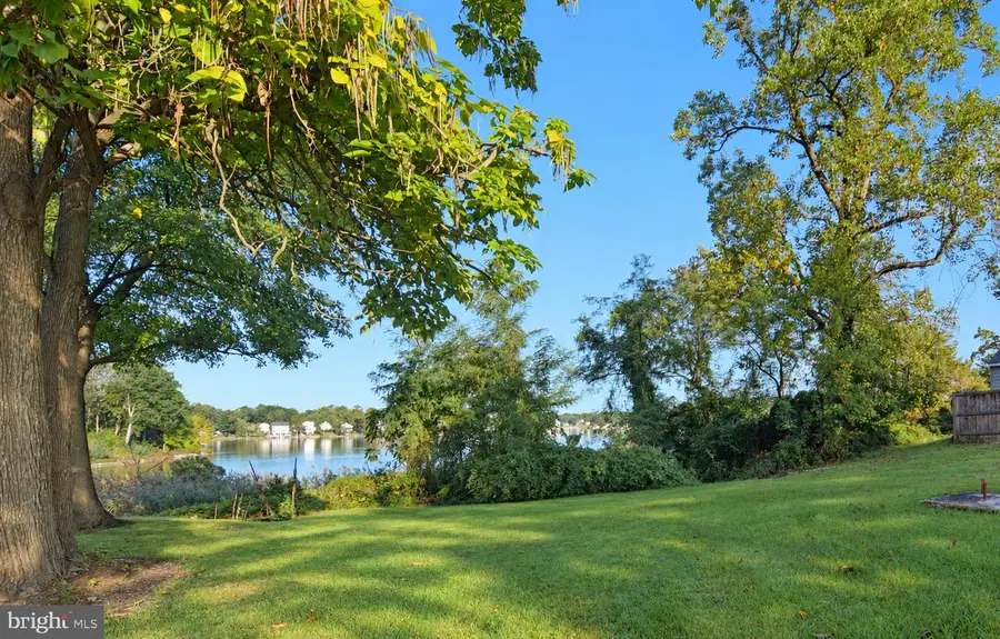 308 Granada Rd, Pasadena, MD 21122 - #3