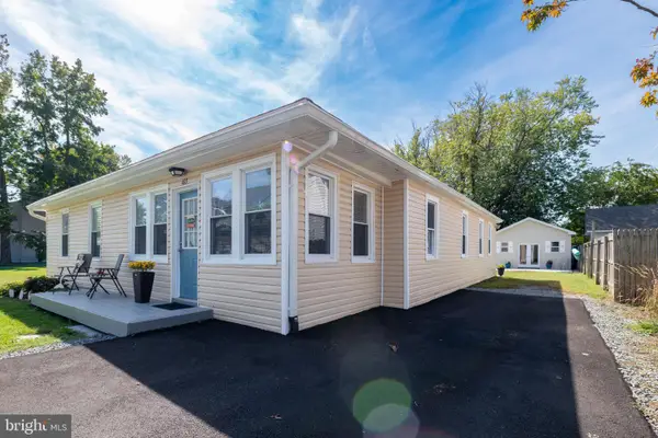 613 Charles Ave, DEALE, MD 20751