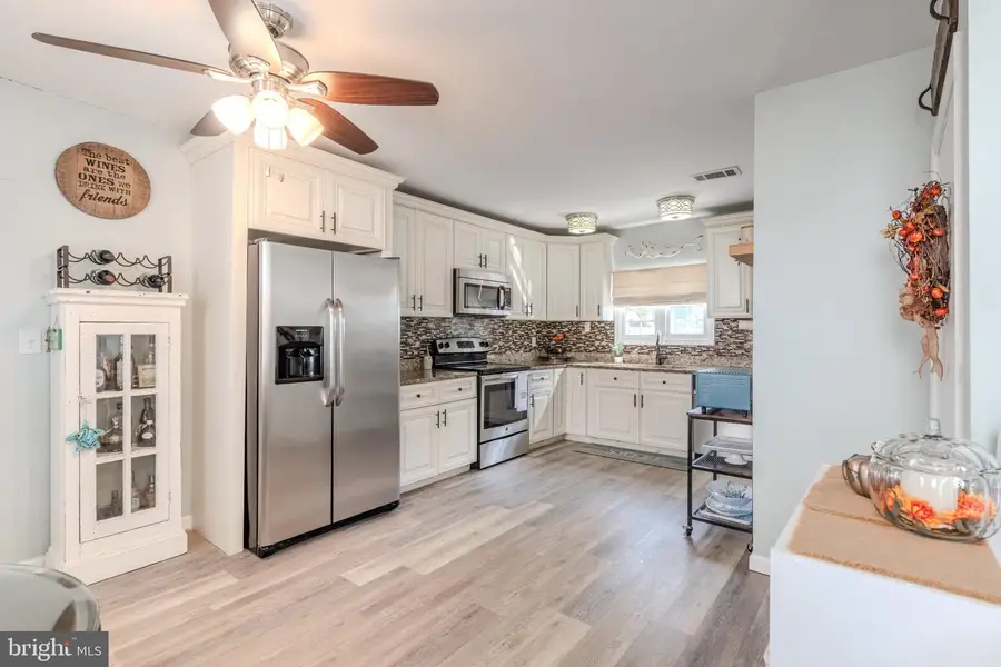 613 Charles Ave, Deale, MD 20751 - #2