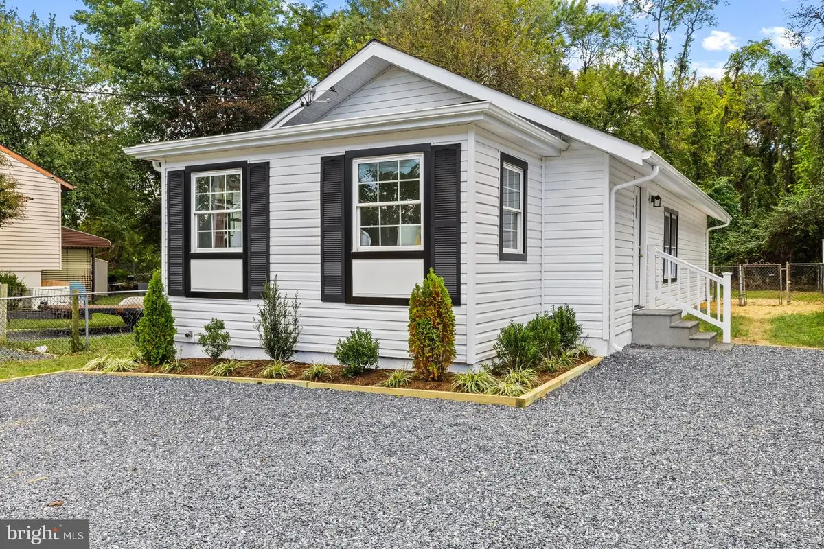 285 Thelma Ave, Glen Burnie, MD 21061 - #1
