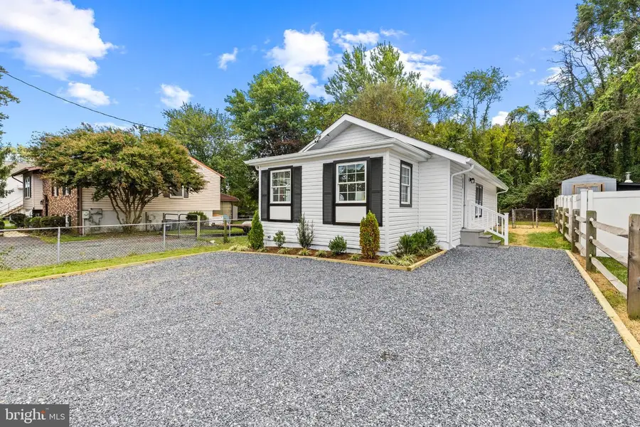 285 Thelma Ave, Glen Burnie, MD 21061 - #2