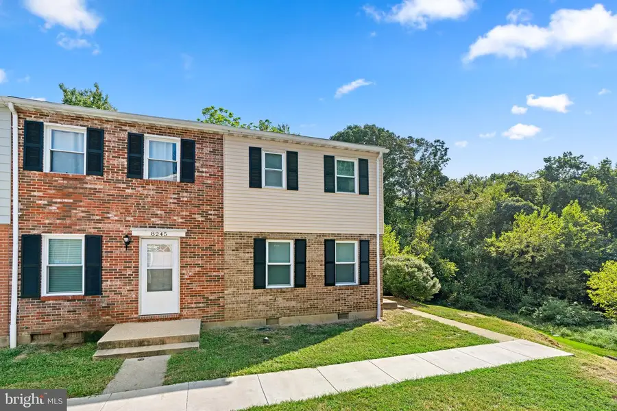 8247 Parham Ct, Severn, MD 21144 - #2