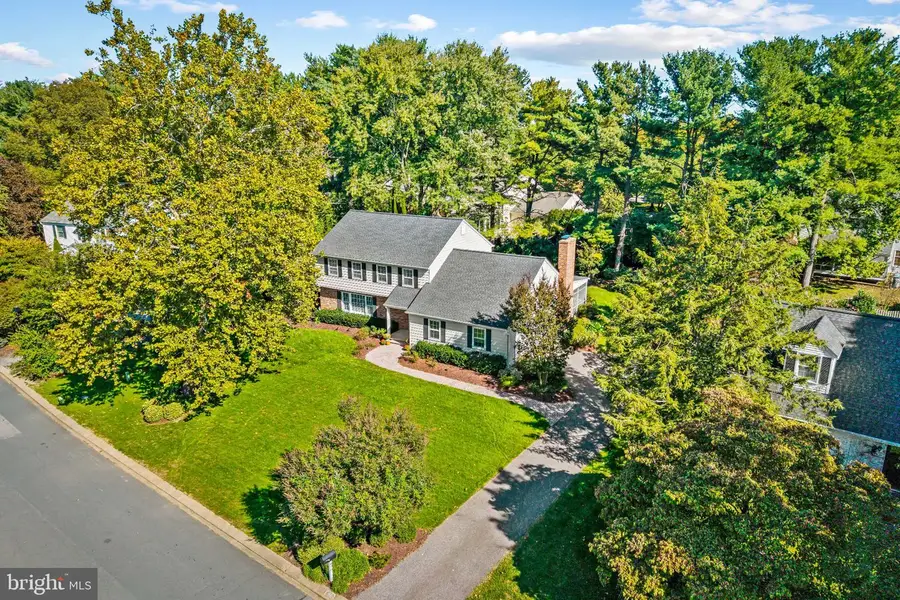 476 Yorkshire Dr, Severna Park, MD 21146 - #2
