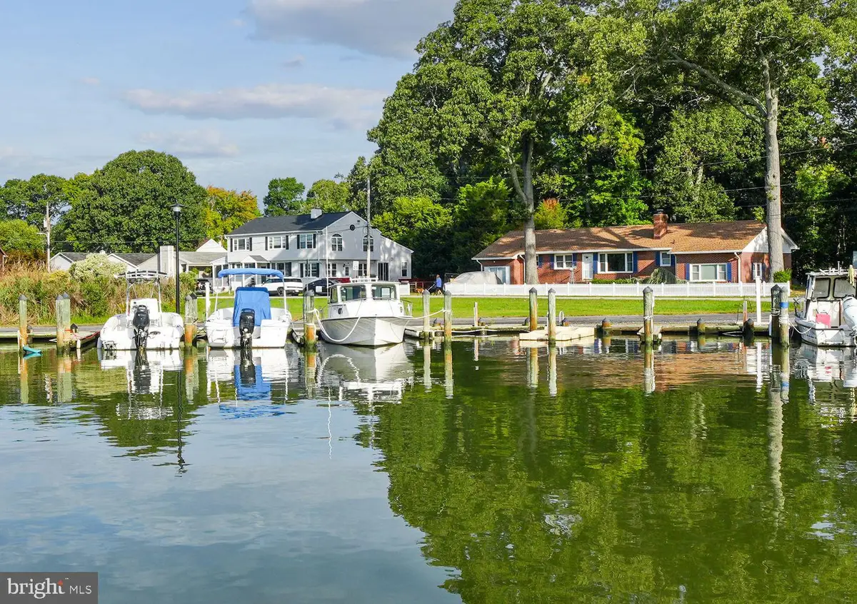 1244 Pine Ave, Shady Side, MD 20764 - #1