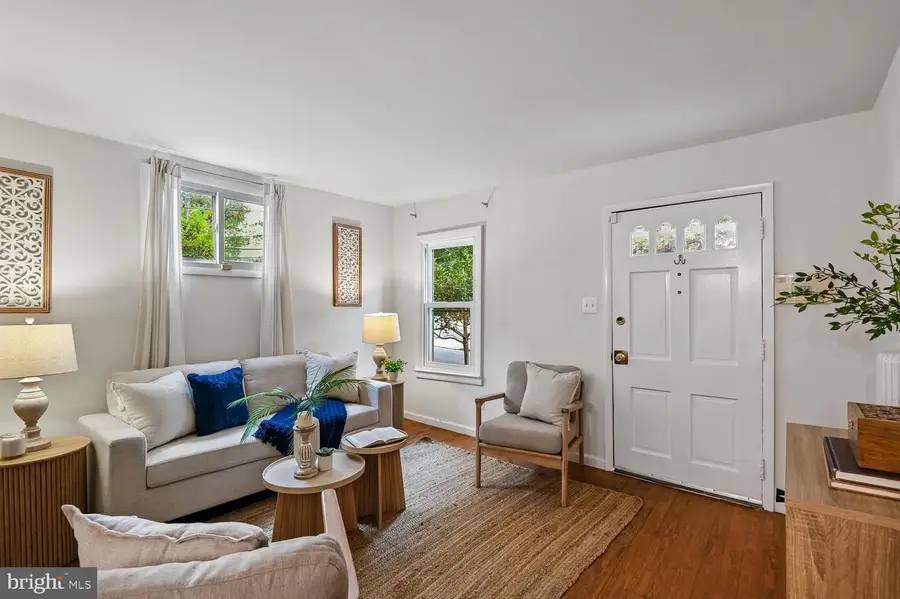 19 Dean St, Annapolis, MD 21401 - #3