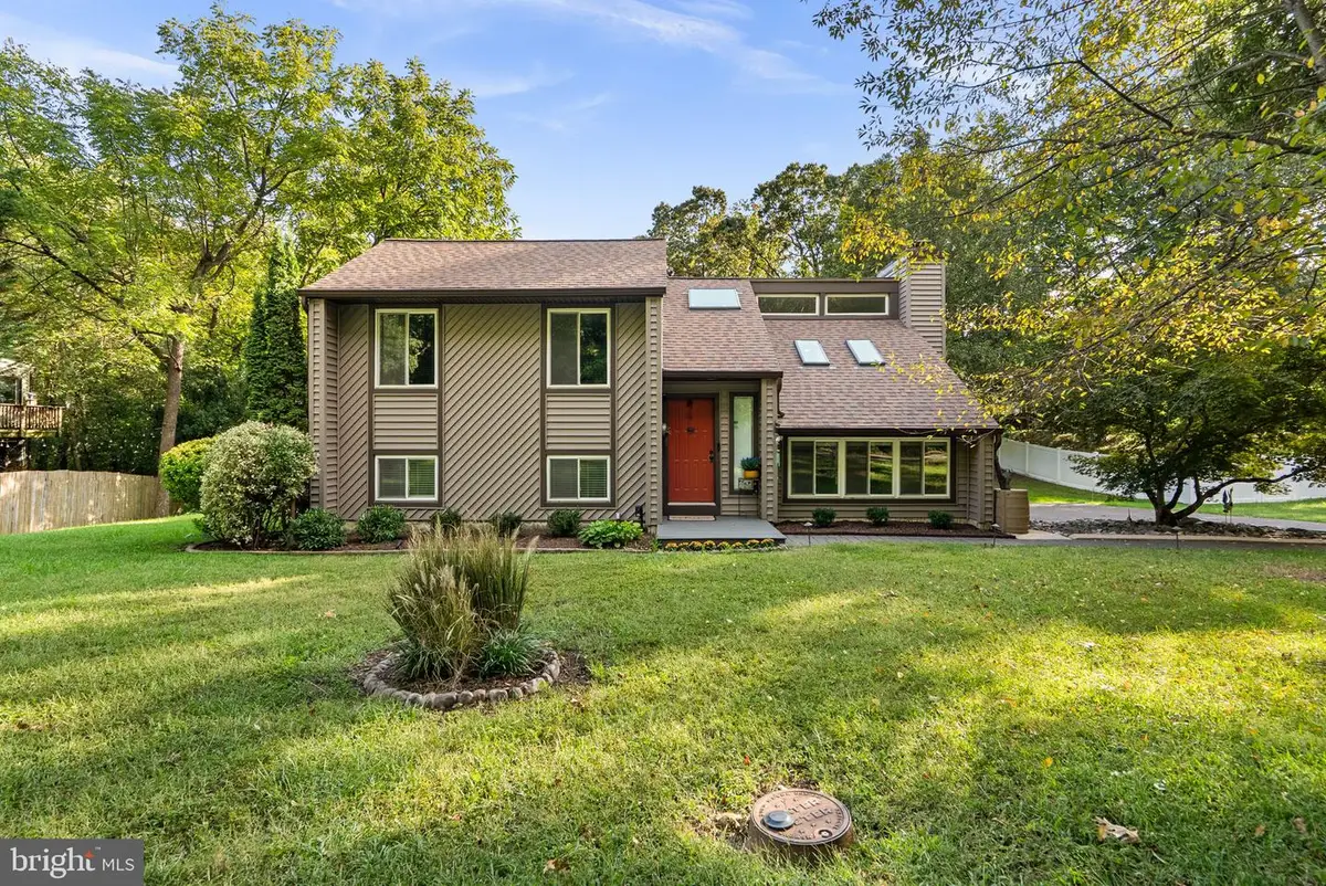 205 Woodloch Ln, Severna Park, MD 21146 - #1